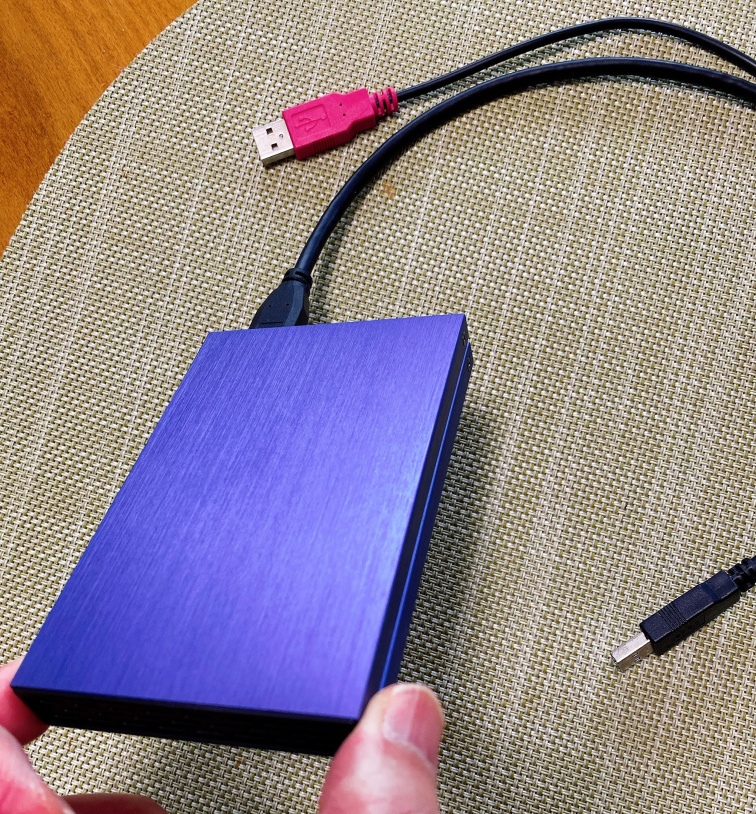 外付けUSB接続のハードディスク（HDD）